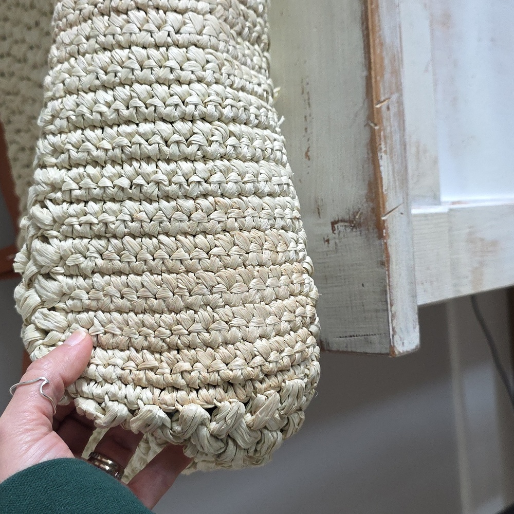 Milaner The Gigi Raffia Tote - Picture 11 of 16
